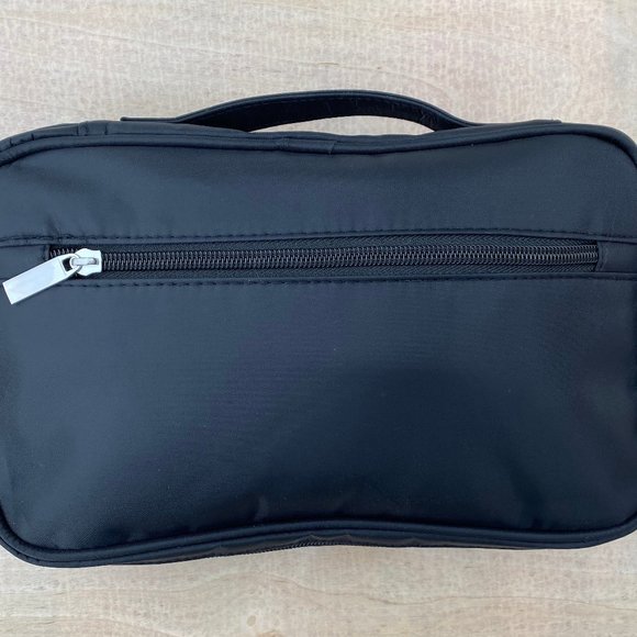 Professional, 36-Piece, Makeup Brush Kit with Case MADE RIGHT! - Picture 3 of 5